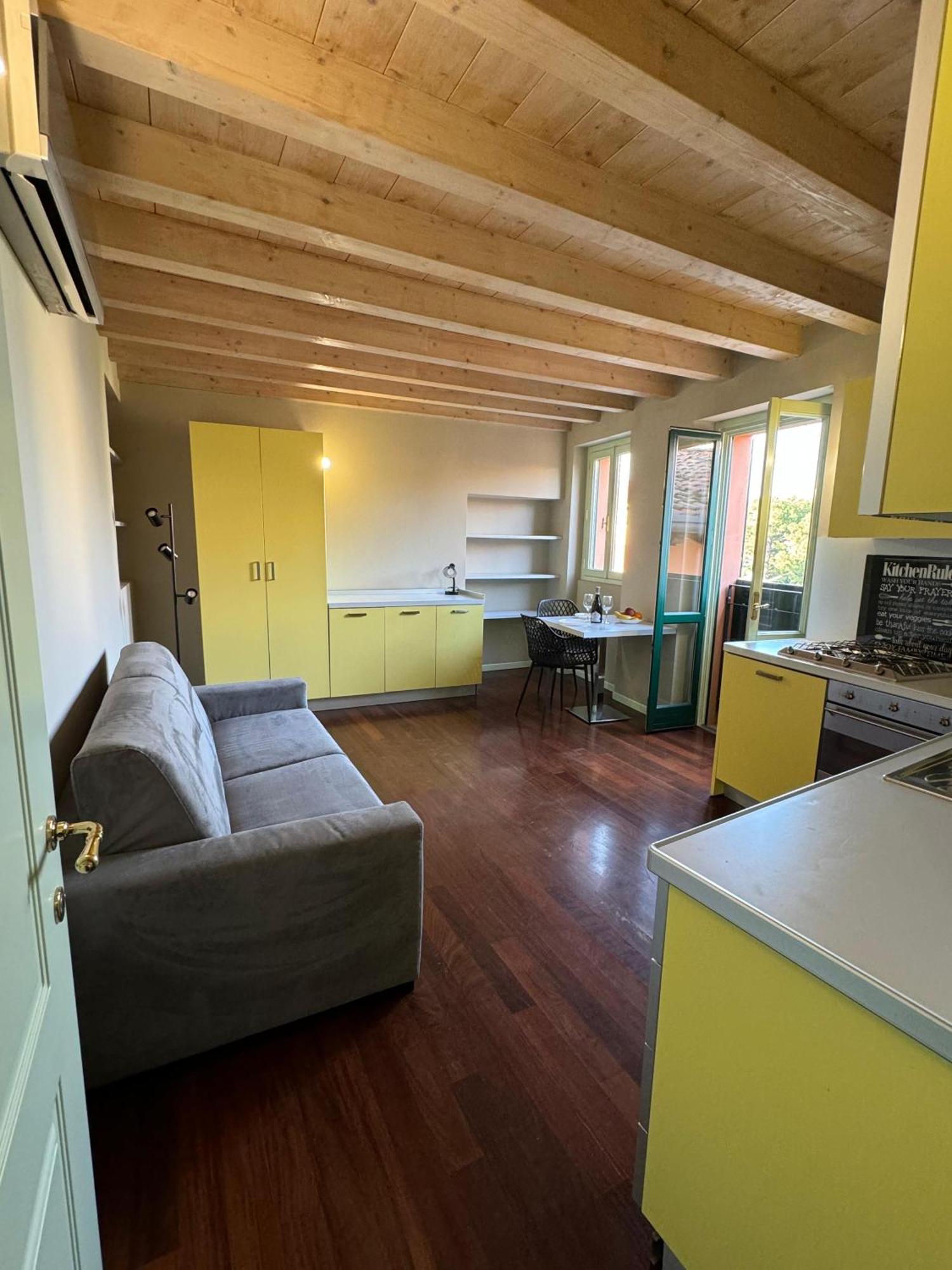Splendid Apartment Desenzano del Garda Eksteriør bilde