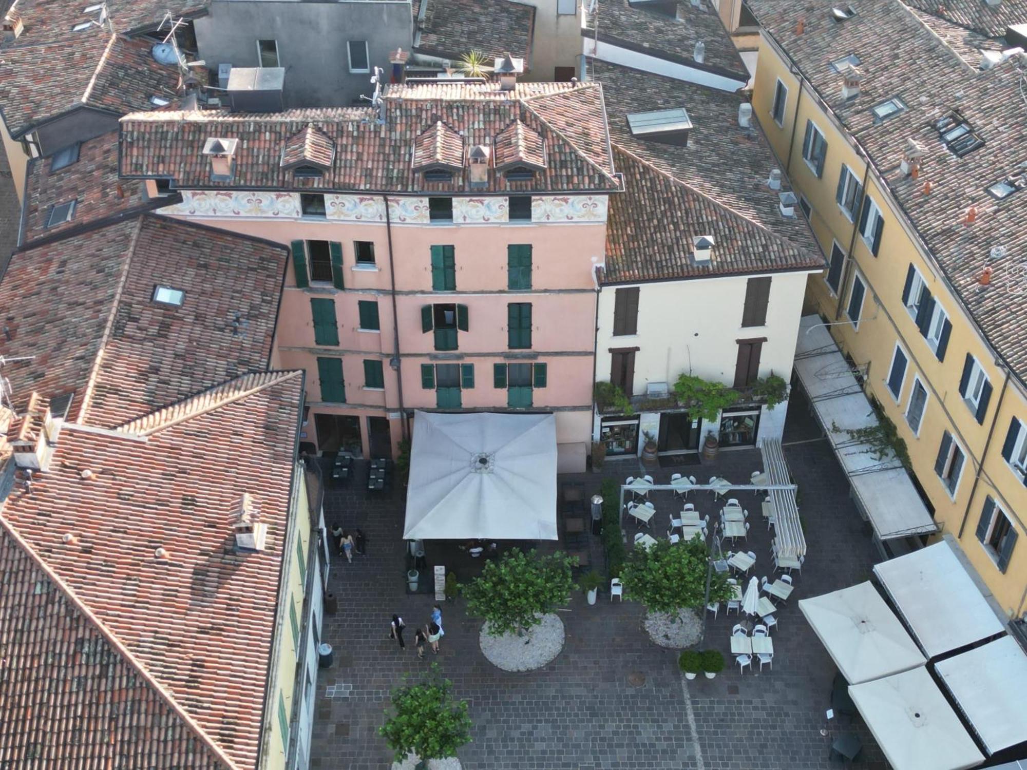 Splendid Apartment Desenzano del Garda Eksteriør bilde