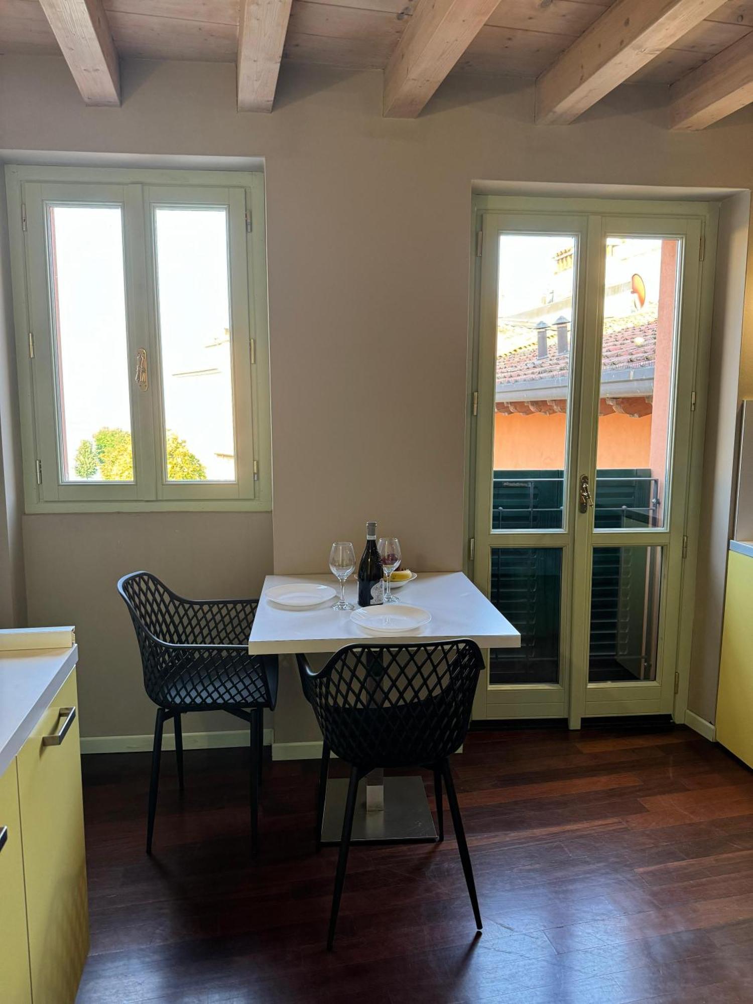 Splendid Apartment Desenzano del Garda Eksteriør bilde