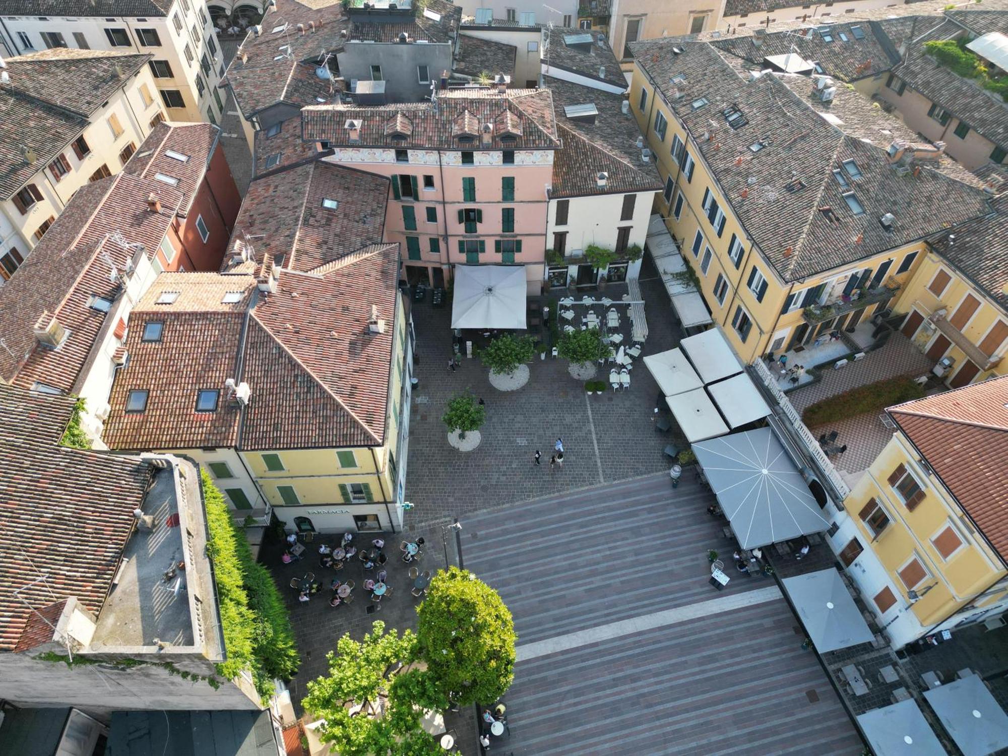 Splendid Apartment Desenzano del Garda Eksteriør bilde